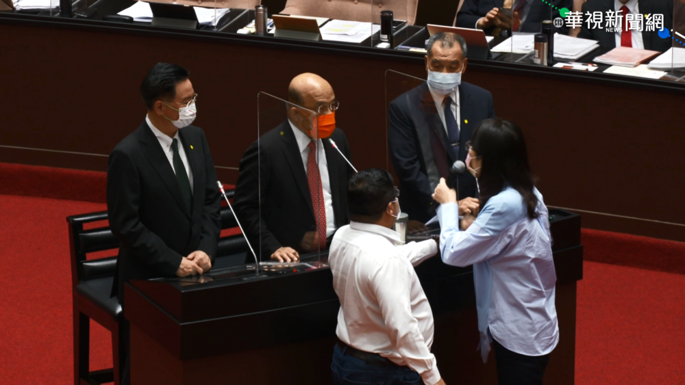 鄭麗文槓蘇揆 蔡英文:別在自己人裡找敵人