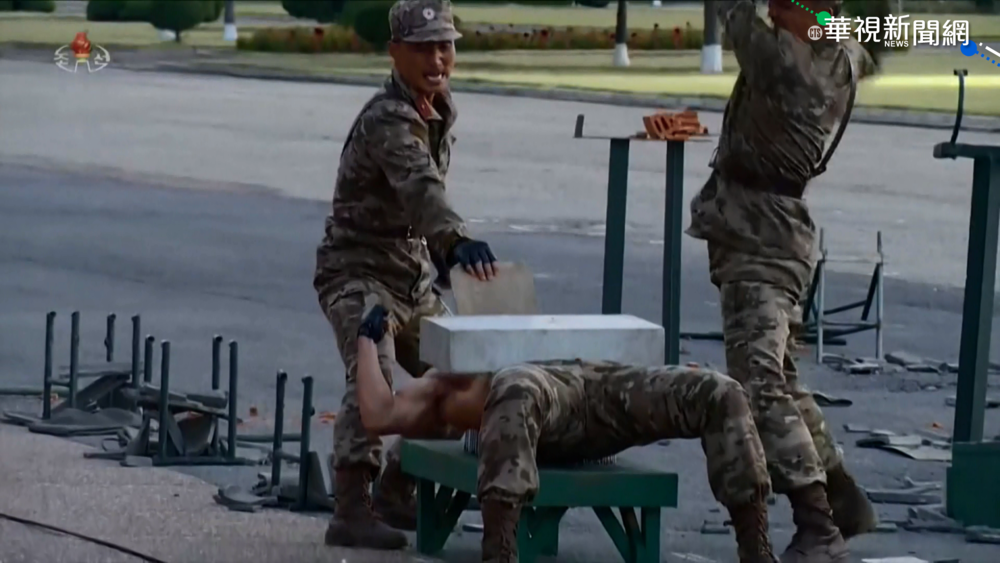 北韓黨慶! 軍人戰技表演"胸口碎大石"