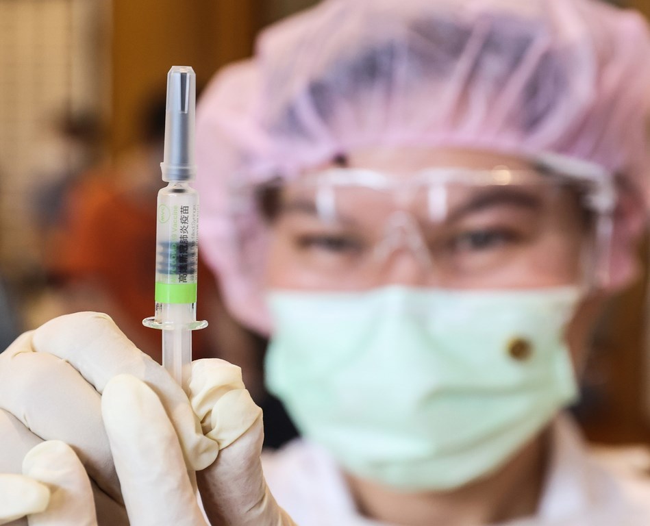 預期保護力達8至9成 高端二期試驗登頂尖期刊