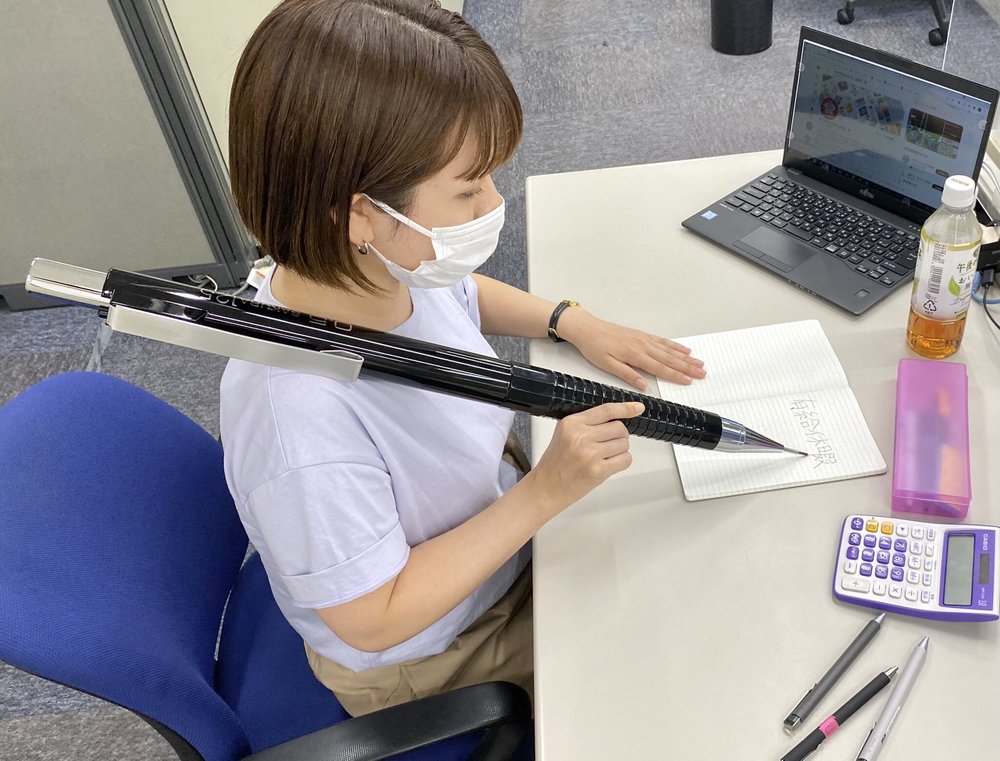 不是裝飾品！日本推「巨無霸自動鉛筆」超吸睛