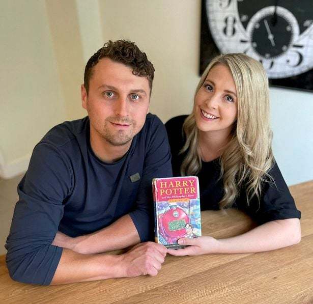 英國同名男子 以105萬賣出哈利波特初版