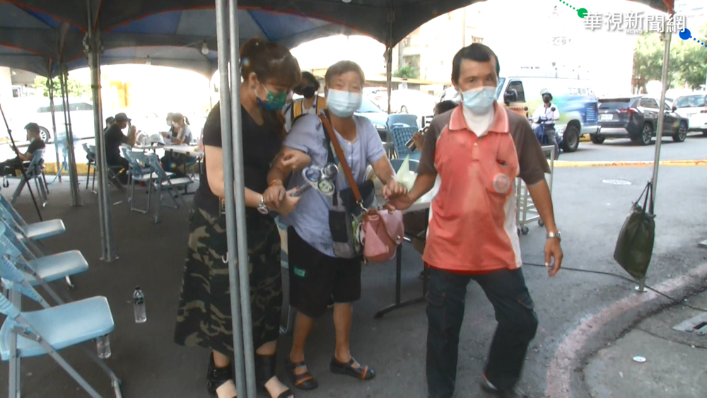 城中城倖存者 憶老鄰居喪生火劫哽咽