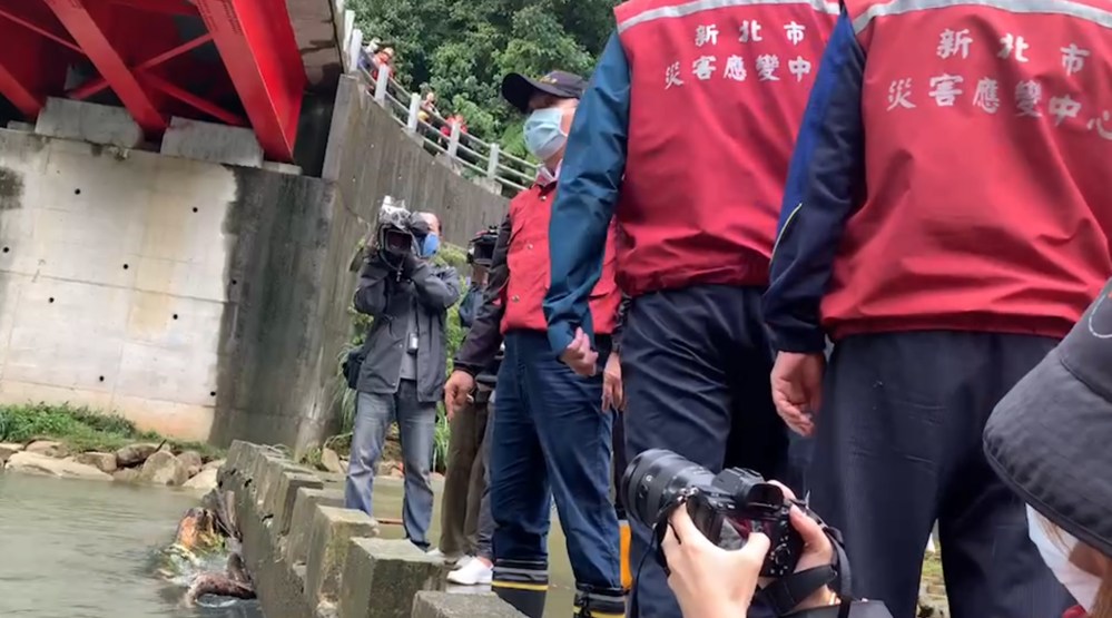 虎豹潭水勢減緩！仍有2童失蹤 侯友宜：今是最好搜救時機