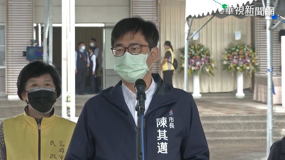 高市府團隊進駐殯儀館 助家屬處理後事