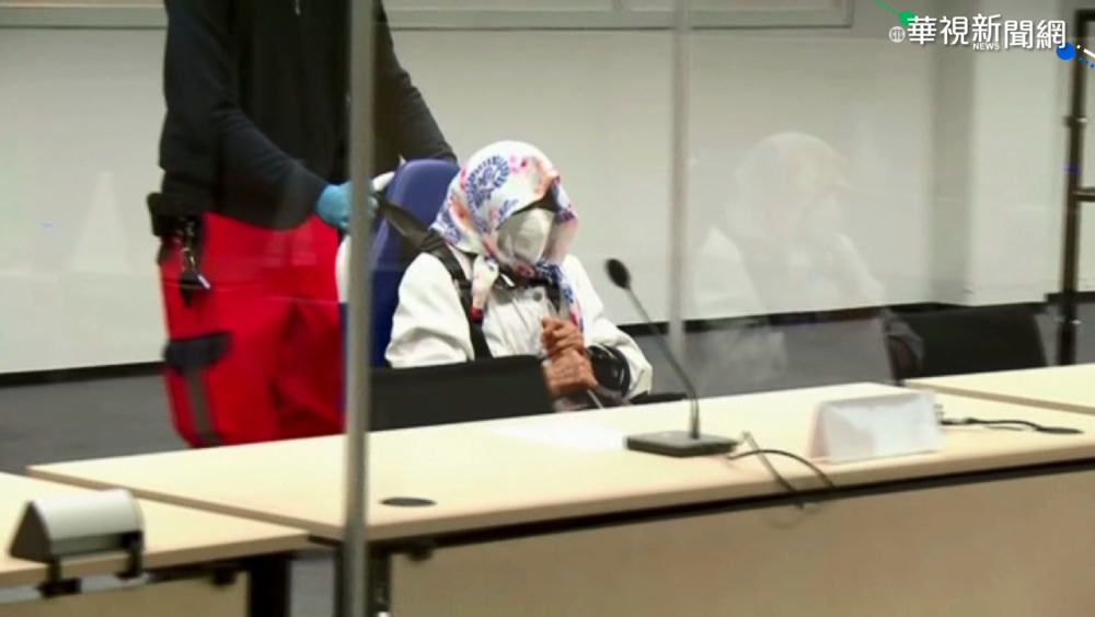 遲來的正義! 96歲前納粹秘書坐輪椅受審