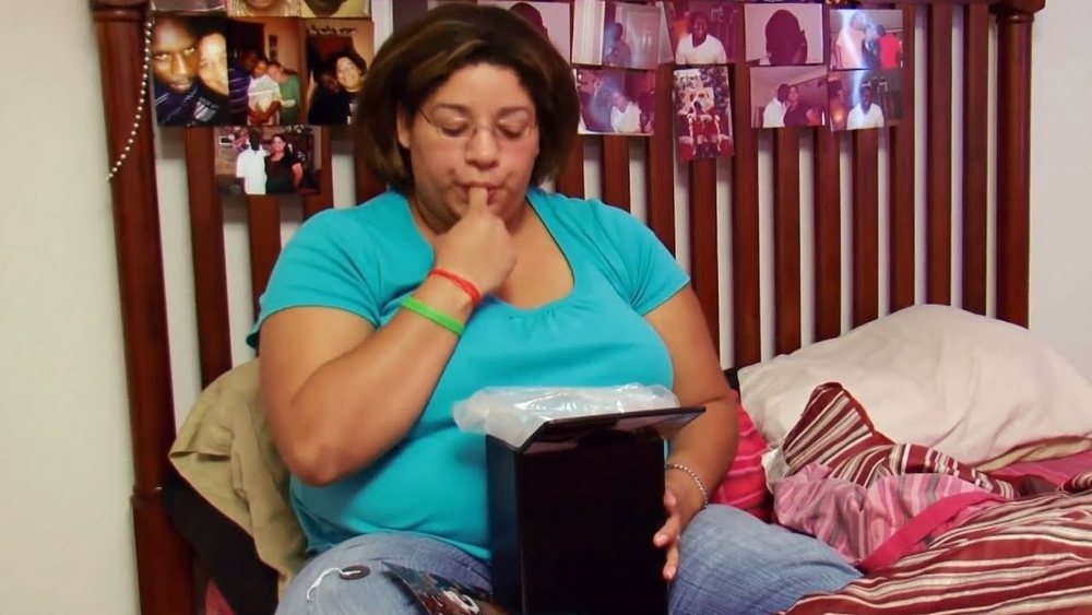 人妻一「舔」成主顧 對丈夫骨灰欲罷不能