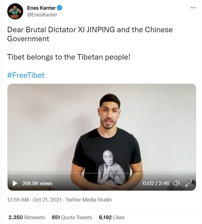 坎特(Enes Kanter)發布影片談論中國政府。(翻攝自坎特推特)