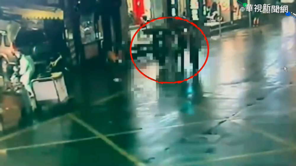 遭陌生人拉去"受洗" 女"受驚"家長怒告