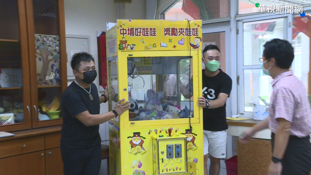 學生表現優良 校長室"夾娃娃"當獎勵