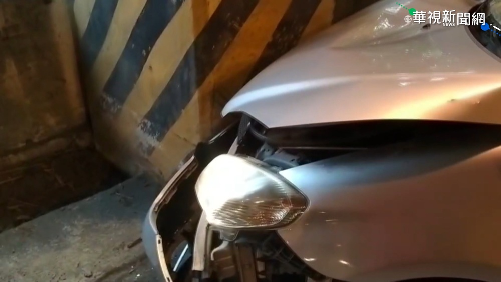 阿里山觸口明隧道自撞 4輕傷1意識不清