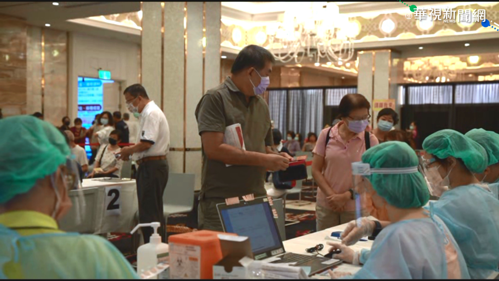 高市加大施打量能! 宴會餐廳變接種站