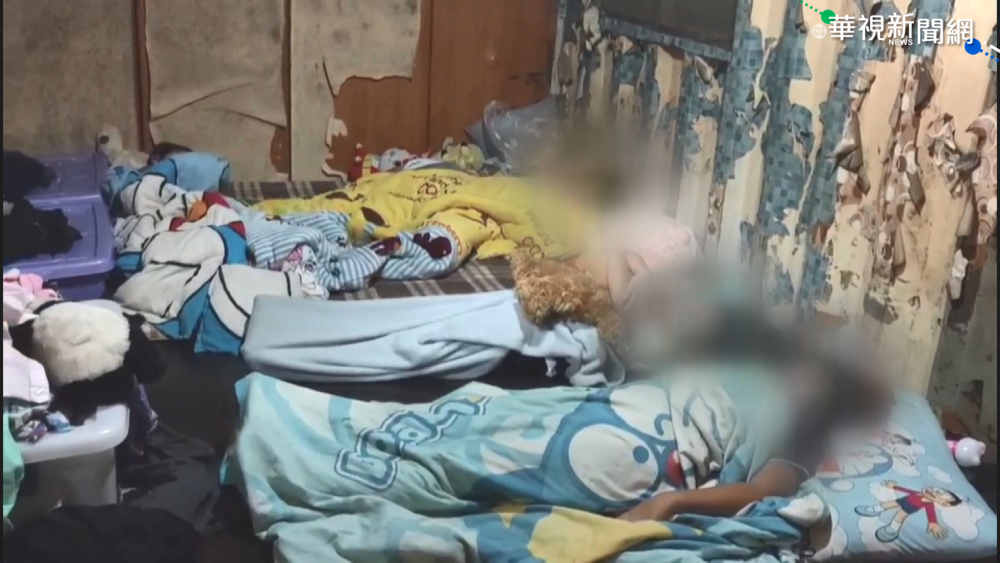 單親爸帶5子女蝸居貨櫃 義工團幫蓋新房