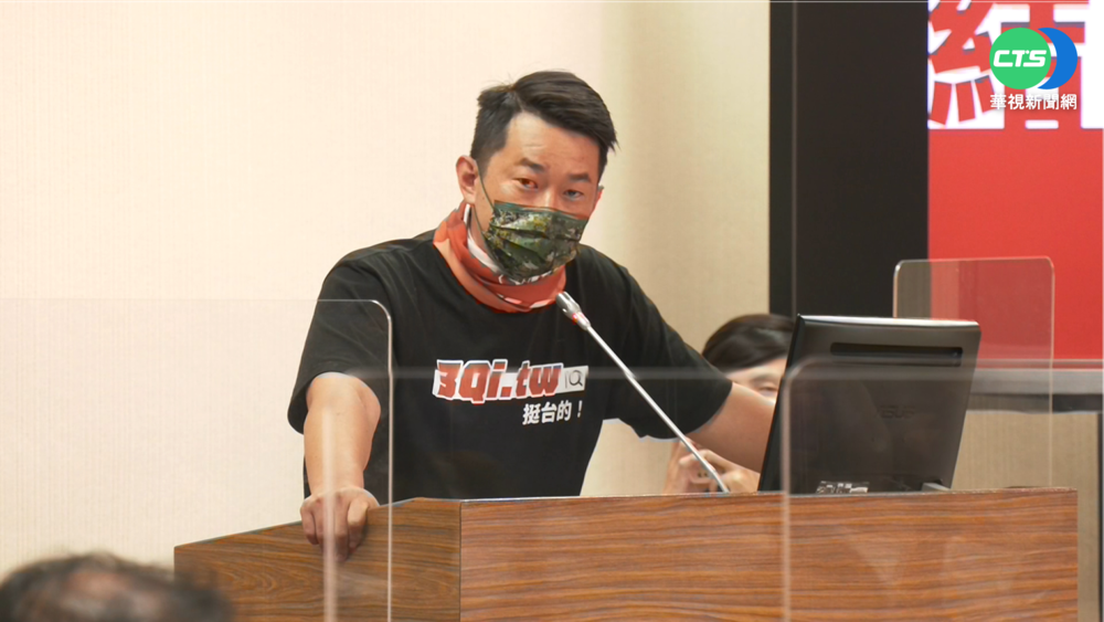 陳柏惟最後質詢 向備詢官員致歉