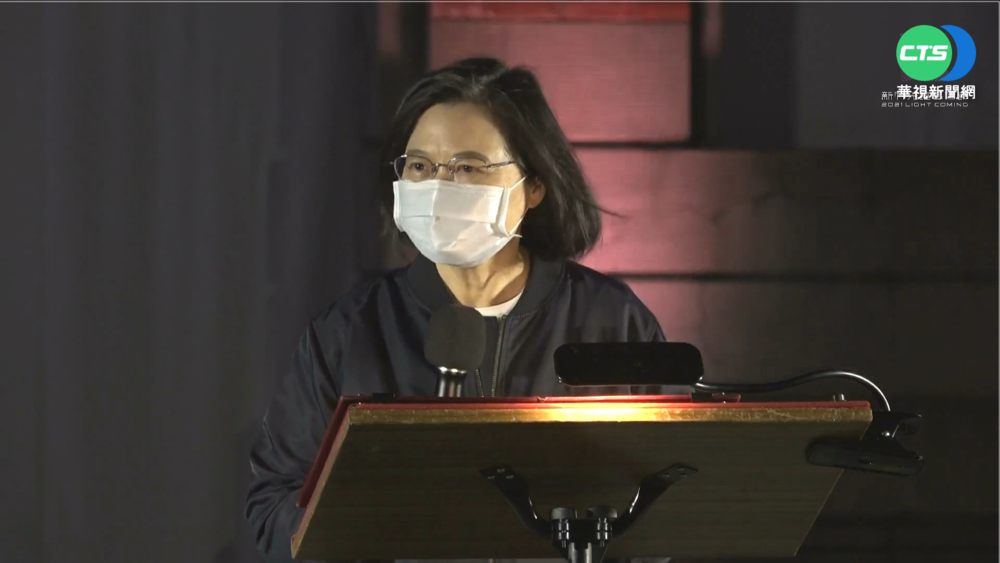 赴新竹光雕展 總統:市長邀約不能不來