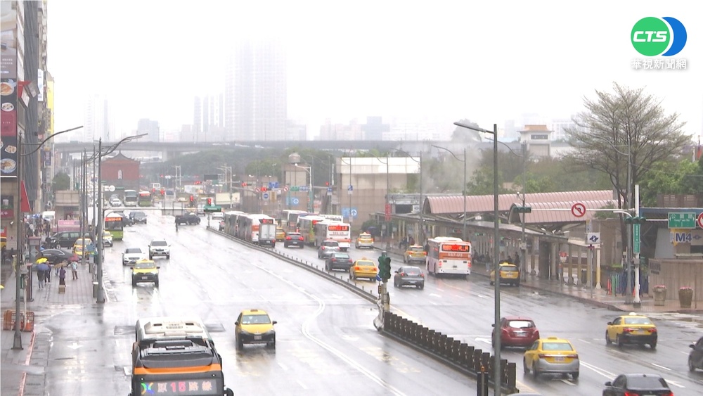 各地早晚涼 清晨最低溫新竹峨眉16.8度