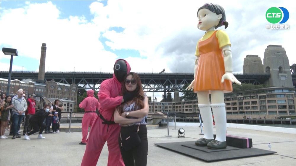 全球歡慶萬聖節 魷魚遊戲造型夯!