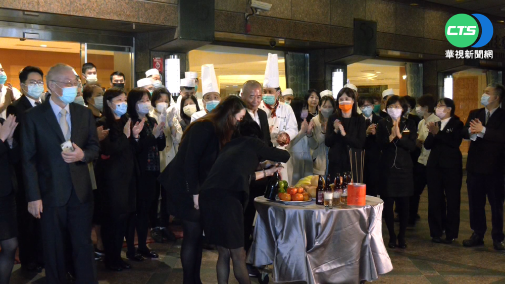 華國飯店暫熄燈 餐廳移至2百公尺外營業