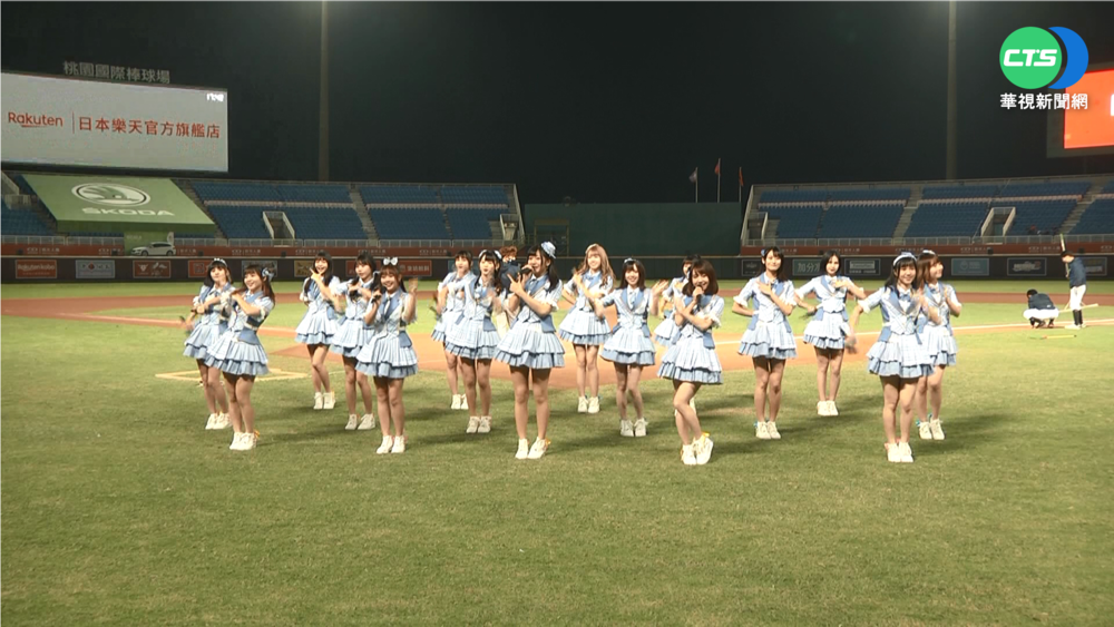 中職全面開放觀賽 球迷興奮排隊入場