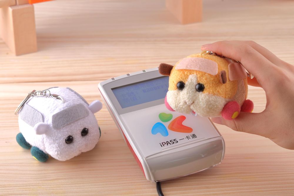 嗶卡還有震動+音樂！《天竺鼠車車》造型一卡通超萌登場