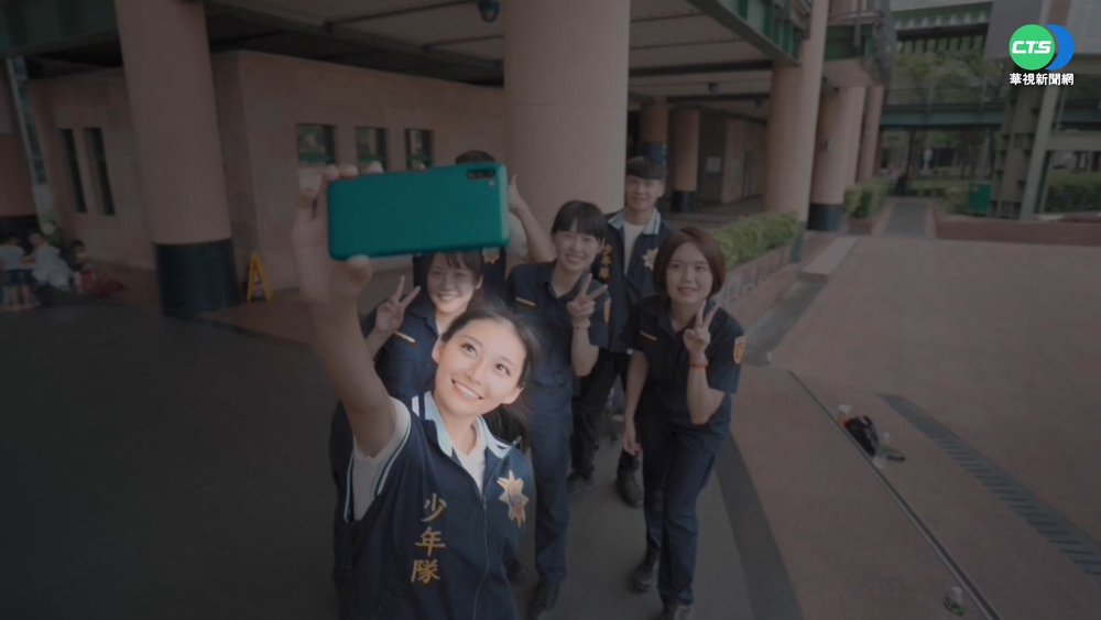 "最美警花"遭小玉換臉 籲受害者站出來