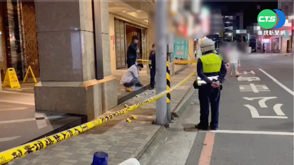 新北泰山社區驚傳槍響 大門玻璃遭擊破