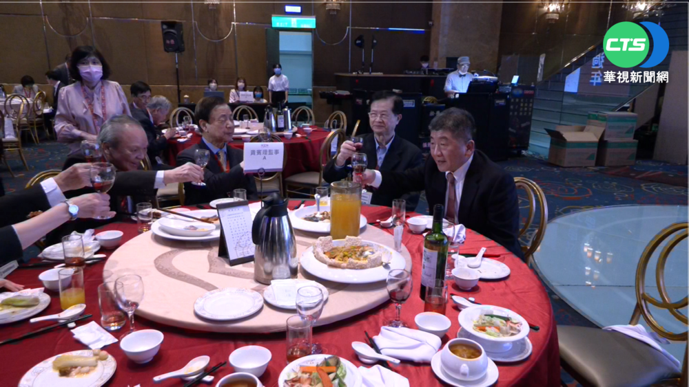 佈局北市?鄭文燦.蔣萬安出席醫師節活動