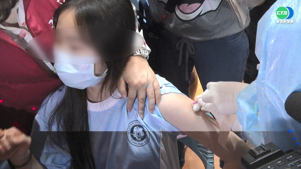 學生BNT.流感疫苗時間重疊 防不良反應