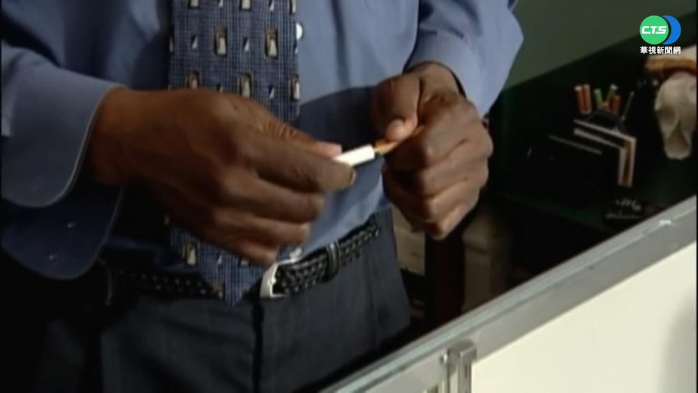 研究:抽電子菸比傳統菸更易發生中風