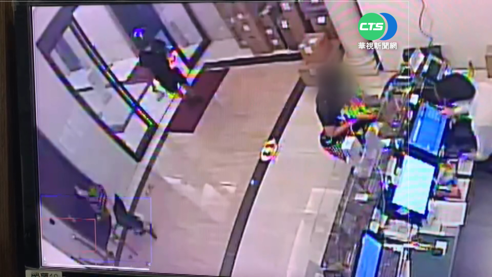 偽裝癱瘓失能! 婦5年詐保逾2500萬