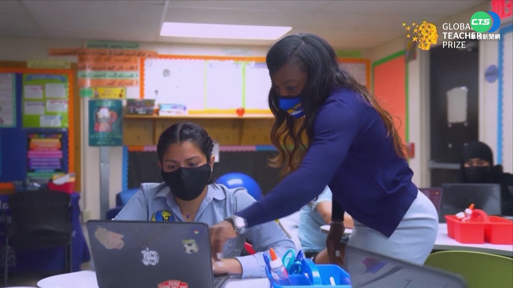 2021全球教師.學生獎 兩大影星視訊頒獎