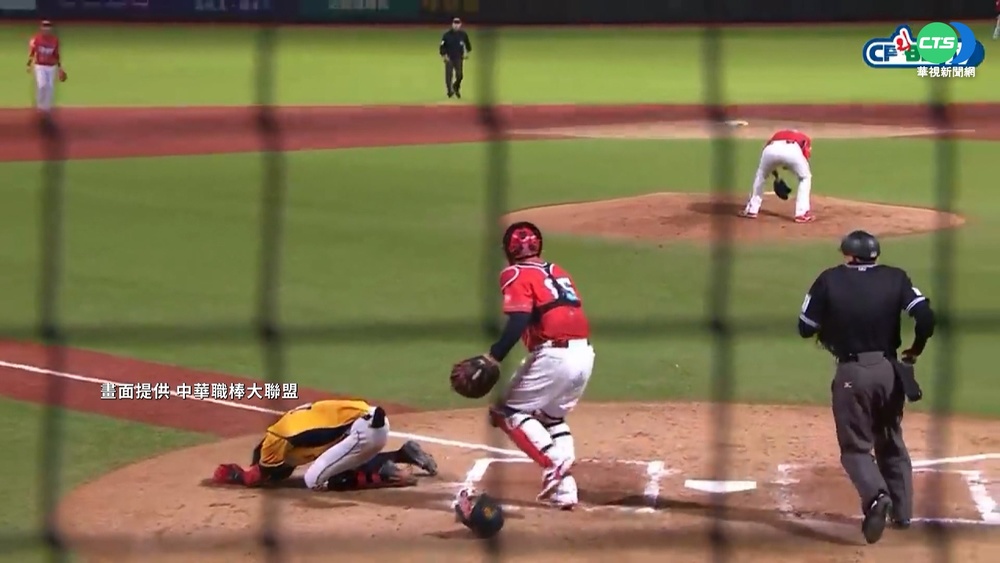 遭洋將火球"爆頭" 中信陳偉漢送醫縫6針