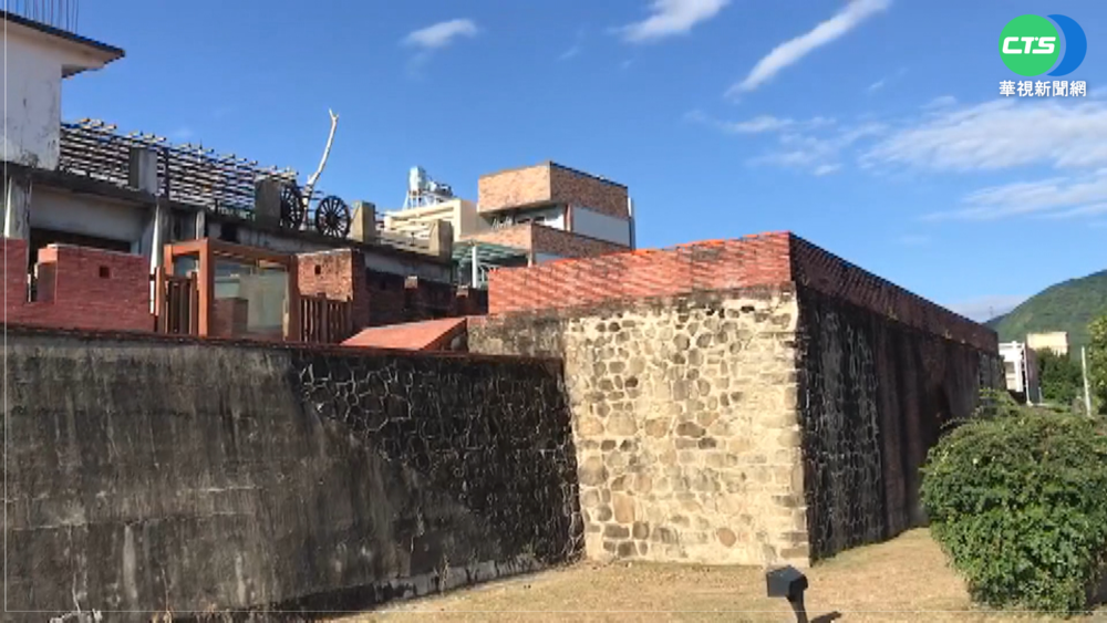 恆春古城頻傳墜牆 居民憂裝護欄不美觀