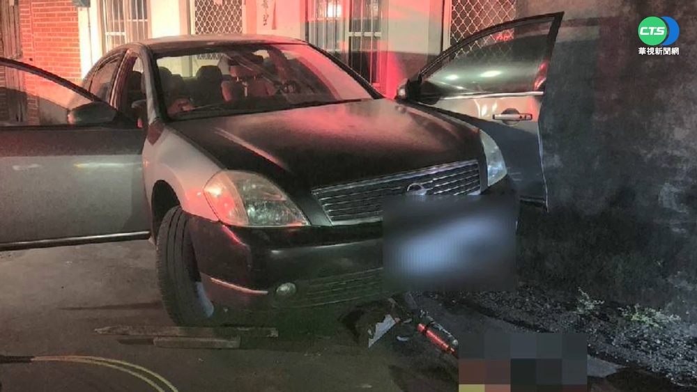 停車誤打倒車擋.踩油門 駕駛遭夾不治
