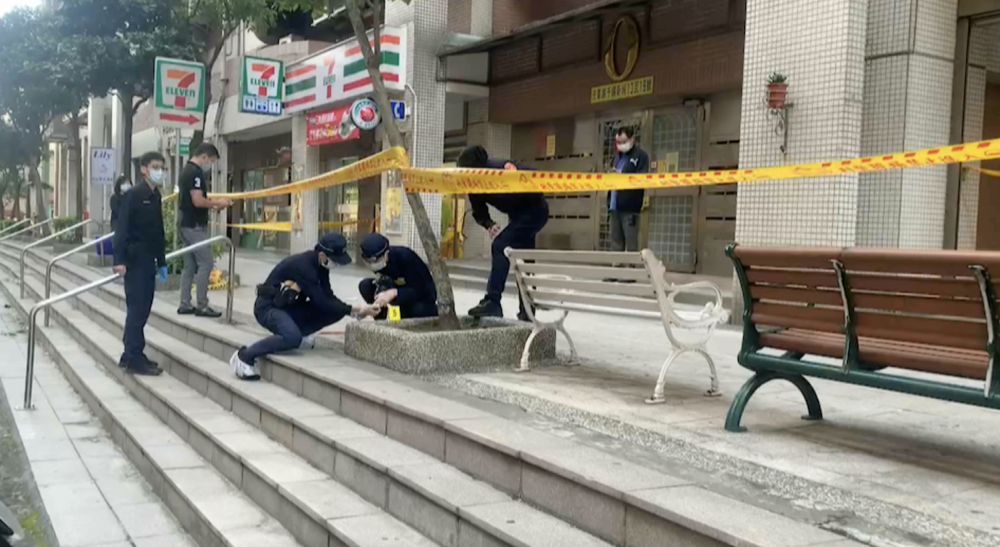 不滿被勸戴口罩！桃園男竟暴怒持刀刺死超商店員