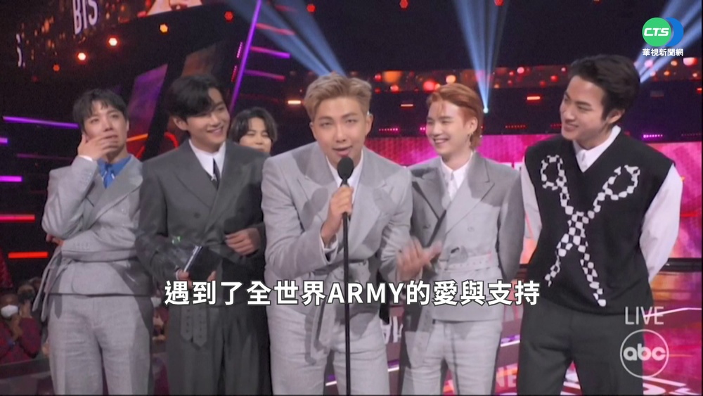 2021全美音樂獎登場 BTS奪"三冠王"