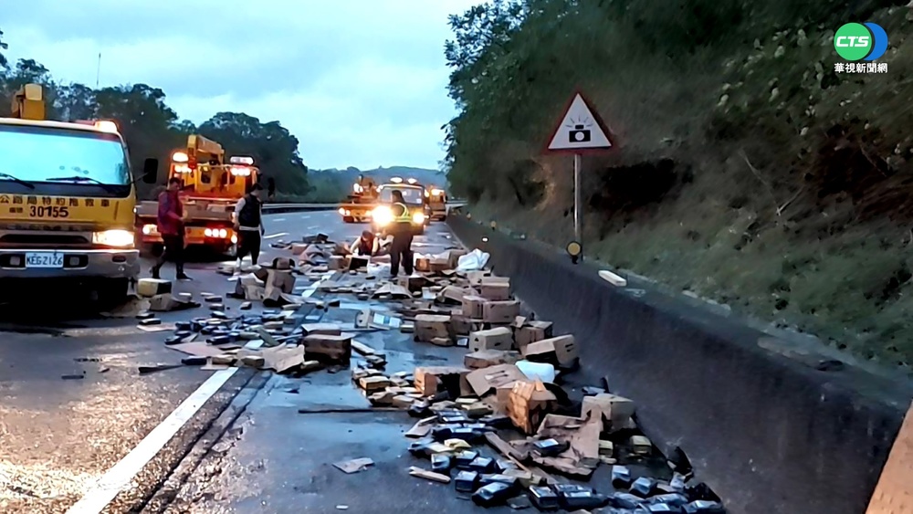 3車連環追撞事故 國1南下交通中斷