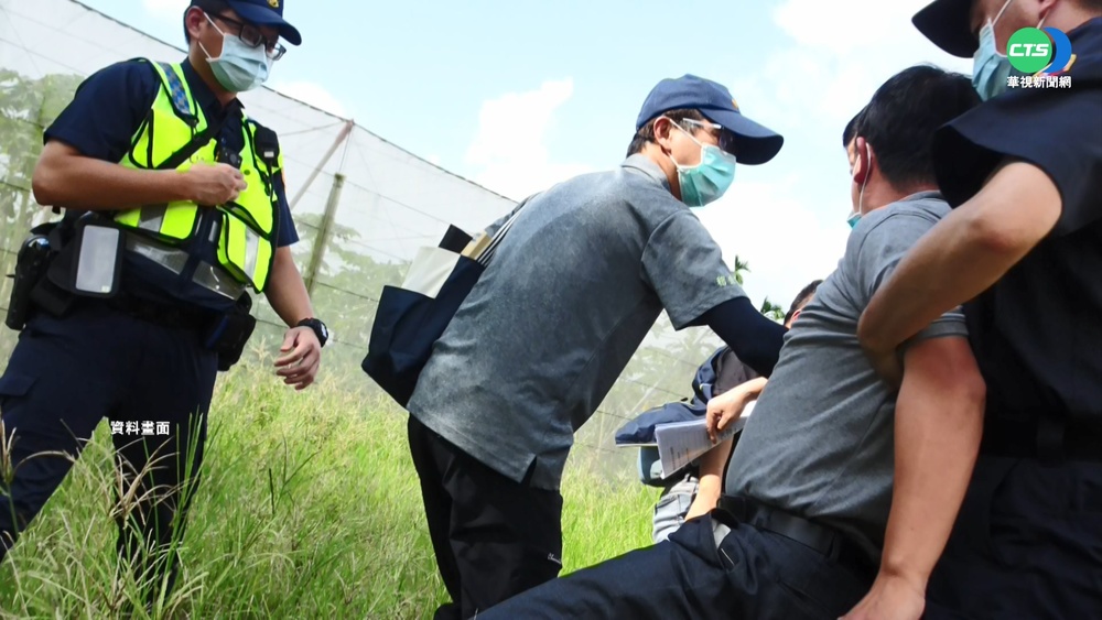 嘉議員涉非法廢棄案 住處搜出霰彈槍子彈