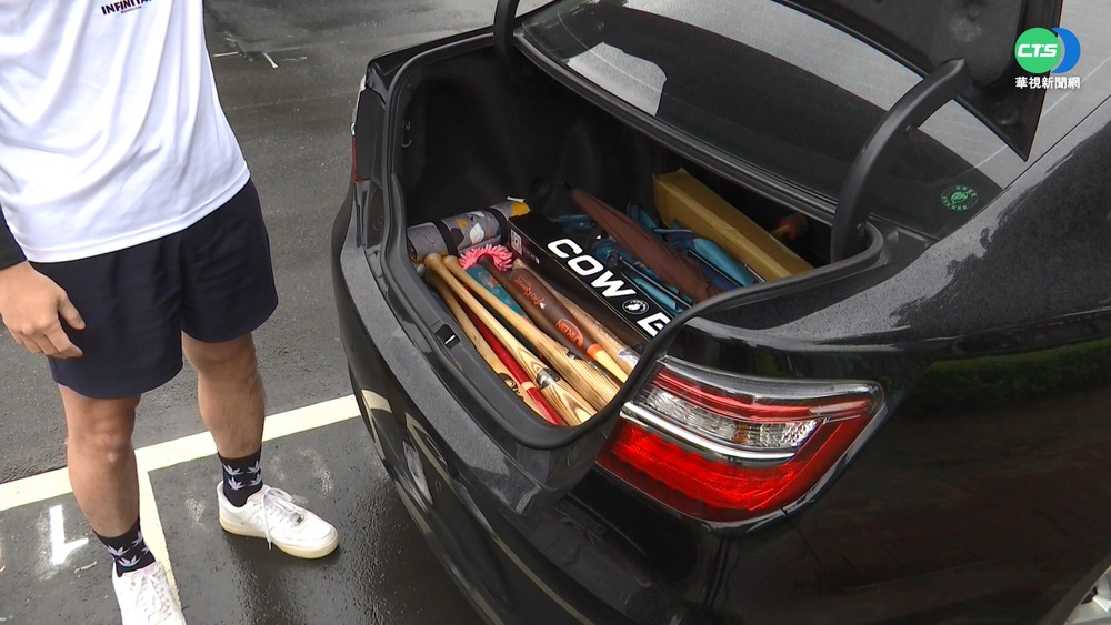 車內放球棒就"註記"? 徐國勇澄清爭議