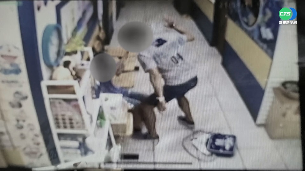 童遭壓頭.掐脖 家長怒告安親班負責人