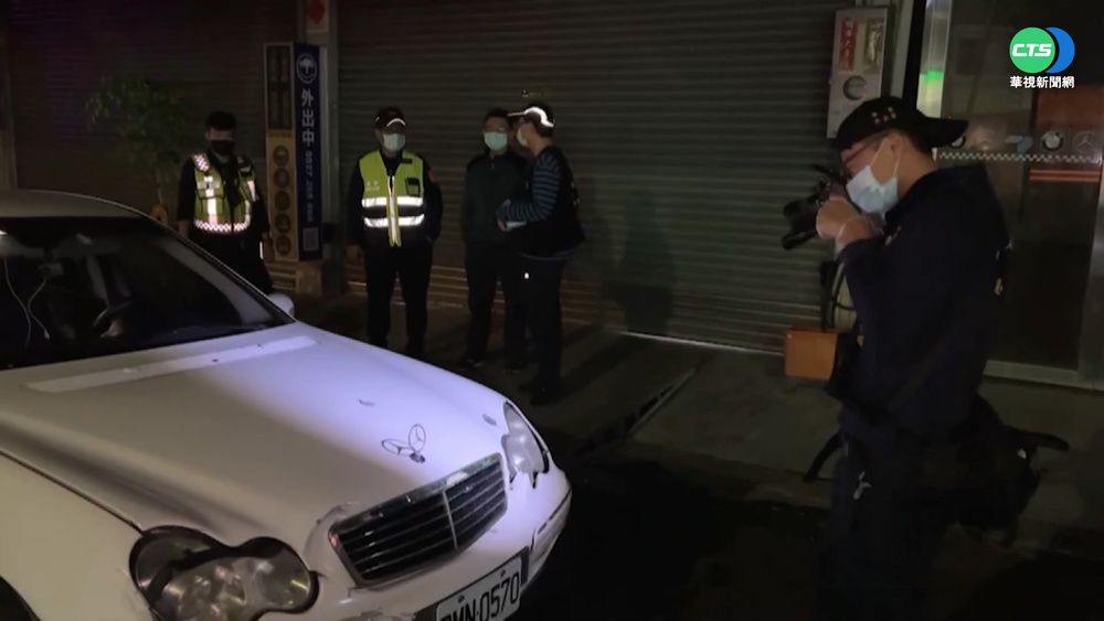 名車疑藏毒拒檢 警一路追逐連開19槍