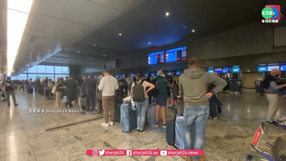 各國祭禁飛令 出逃?南非機場湧搭機潮