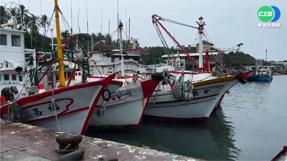 日火山浮石漂綠島? 恐危害漁船及觀光