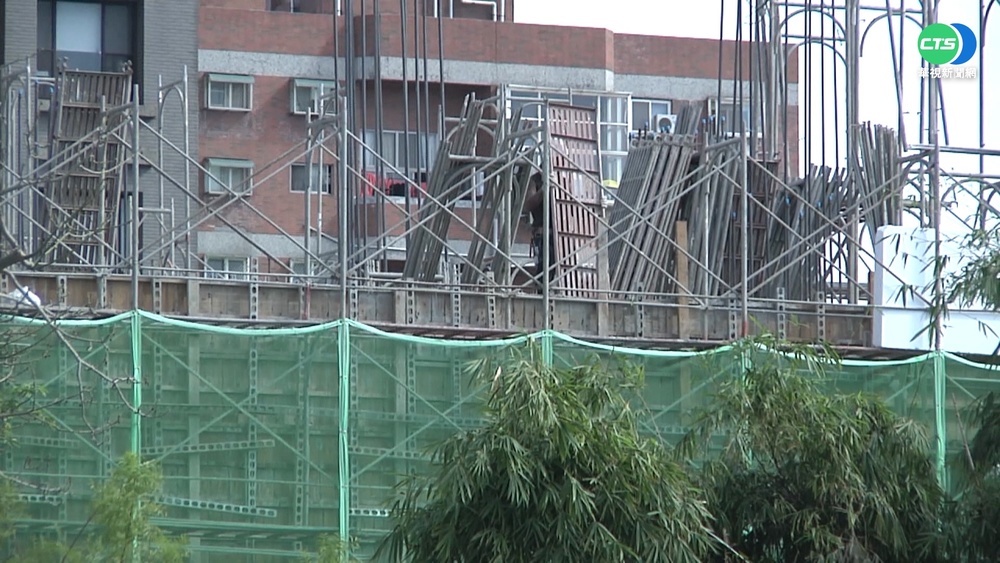 營建材料價飆漲 宵小夜闖工地搜刮遭逮