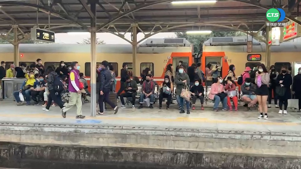 台鐵"出包週"! 莒光號動力異常誤點80分鐘