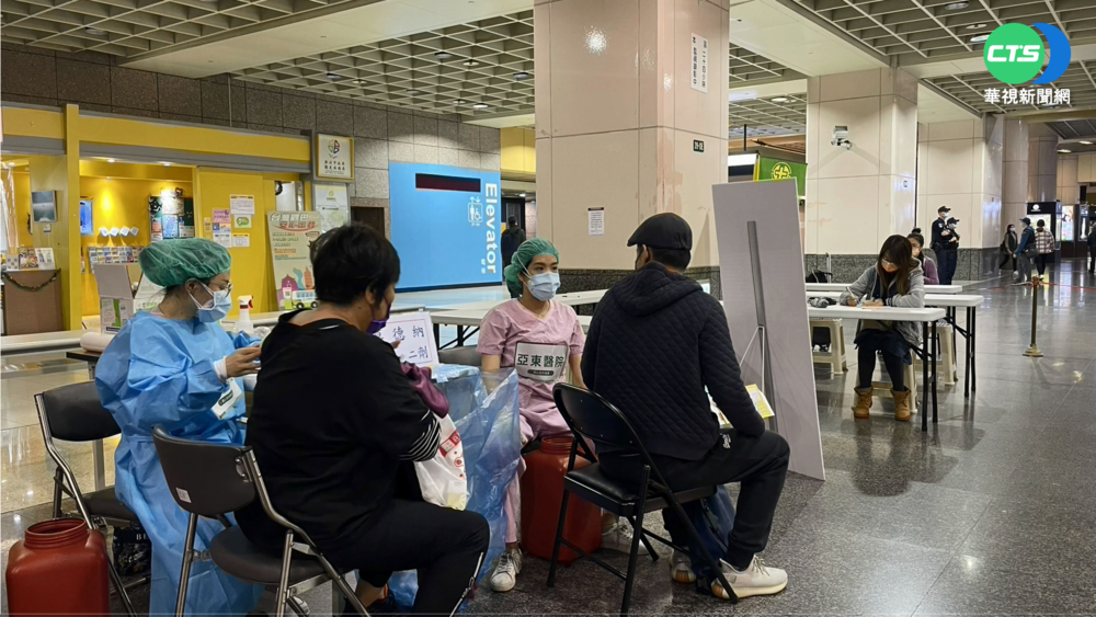 本土.死亡持續+0! 境外10例"9突破性"