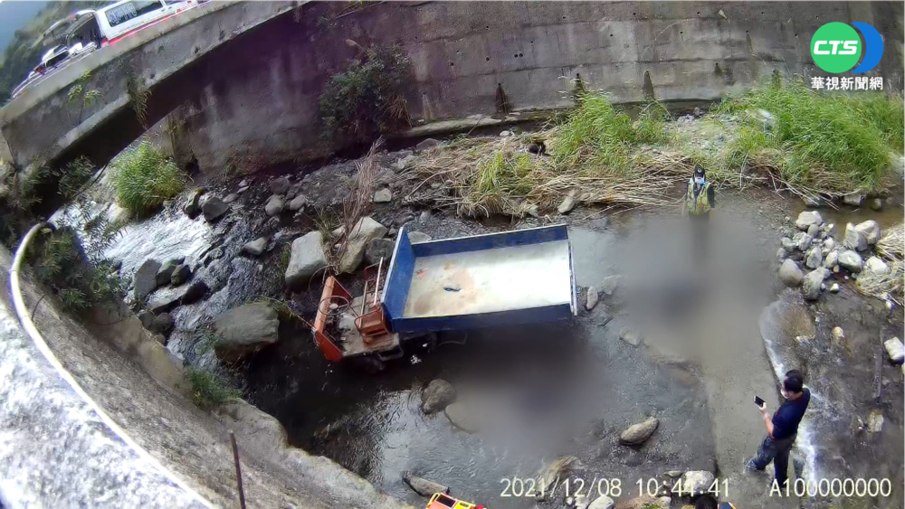 花蓮驚傳墜橋意外 2男倒臥河床身亡