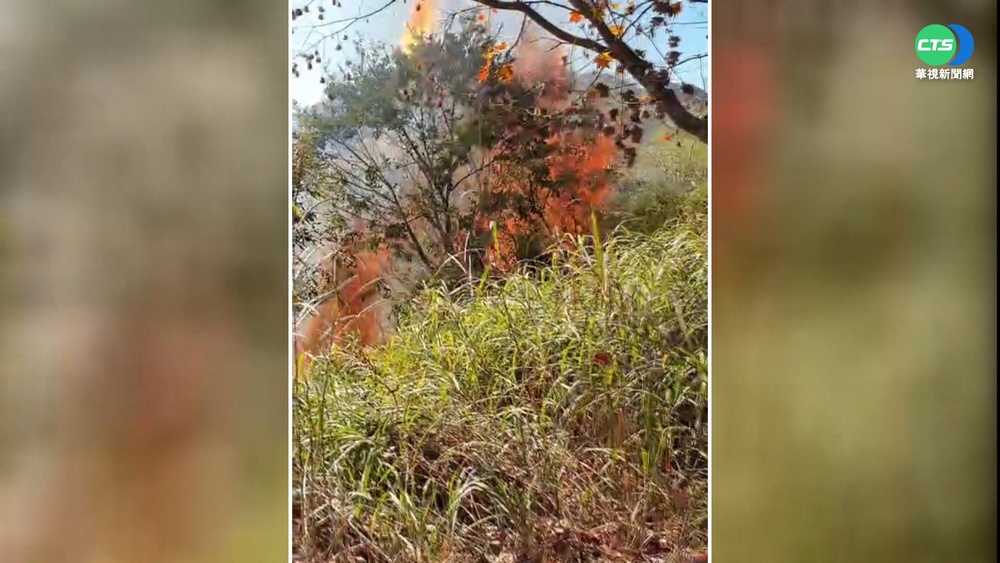 合歡山火燒山 台14甲線翠峰段濃煙瀰漫