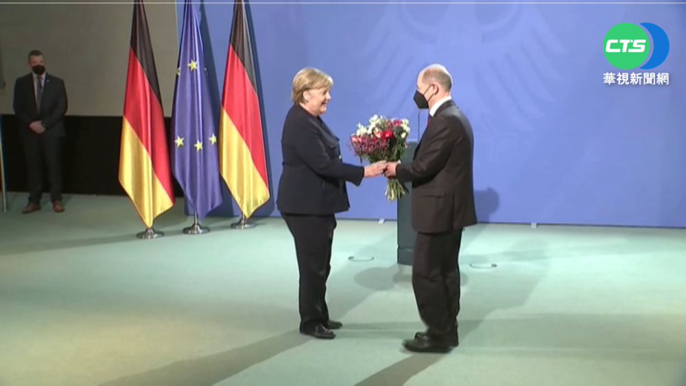 梅克爾告別16年總理 "裸退新生活"受矚