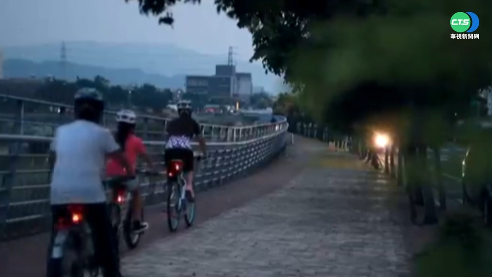 被撞倒又遭後車輾過 晨運老翁送醫亡