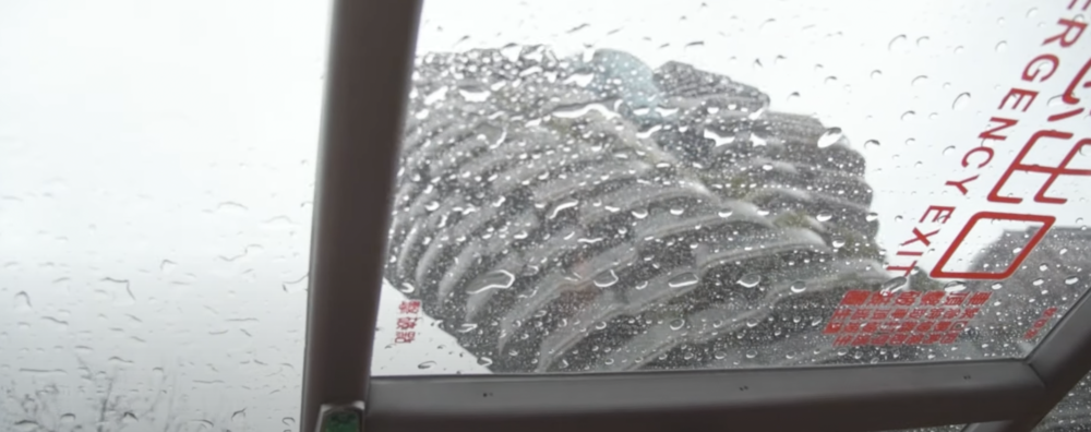 雙層餐車繞行台北市大安區、信義區知名地標